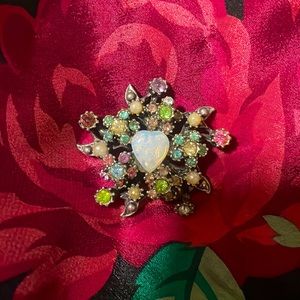 Coro Unsigned Heart Opaline Pot metal Brooch